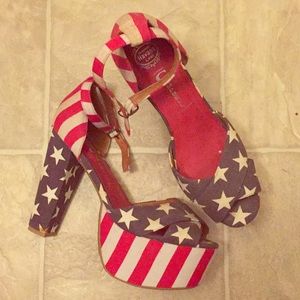 Jeffrey Campbell El Carmen - American Flag print